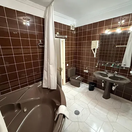 Hotel Paraíso Del Mar 2*