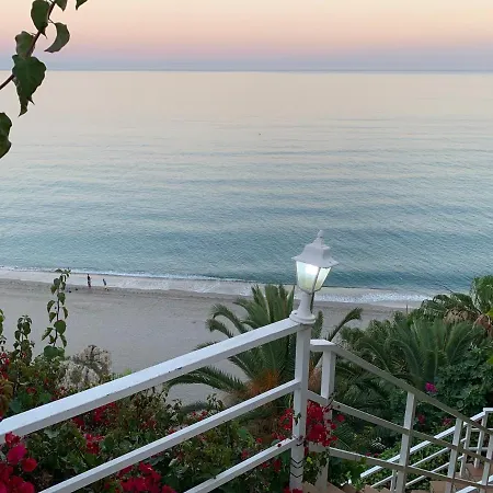Paraiso Del Mar 2* Nerja