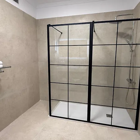 فندق Paraiso Del Mar نيرخا