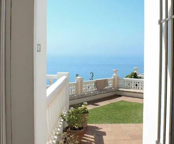 Paraiso Del Mar Hotel 2*